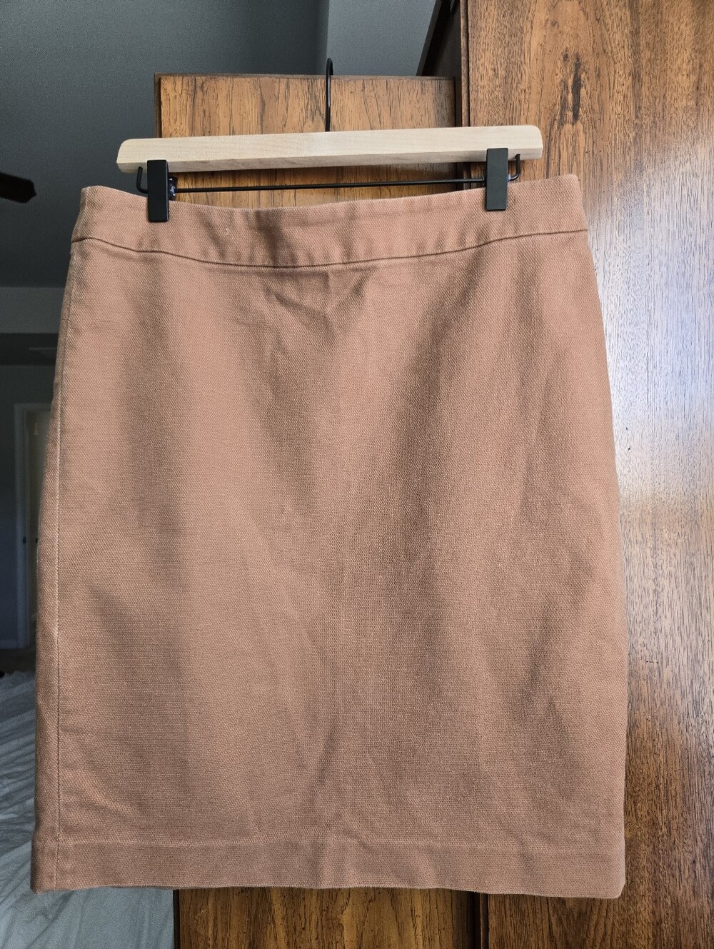 Ann Taylor Loft Classic Straight Skirt in Dusty Rose - Women